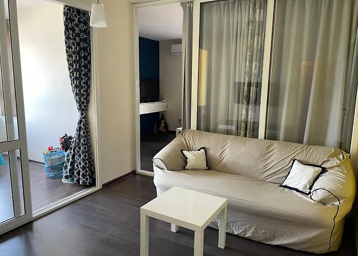 Marina Апартаменты *