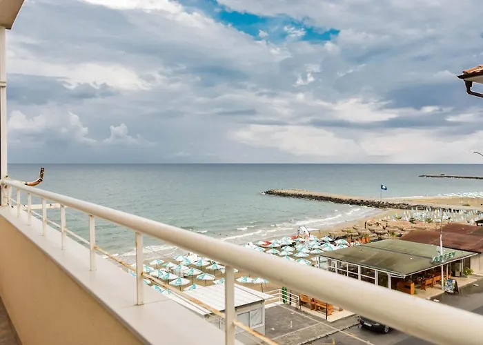 Marina Апартаменты *